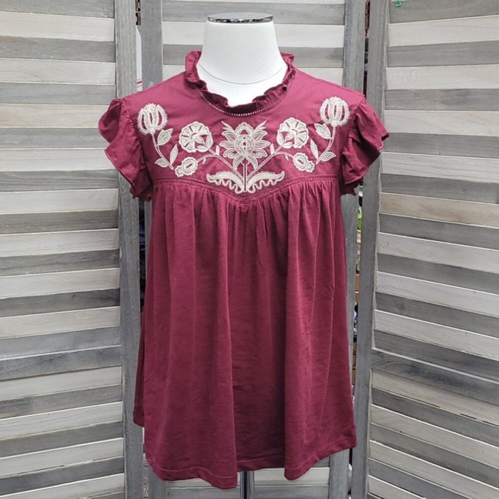 Flutter Sleeve Embroidered Top | Knox Rose | Small